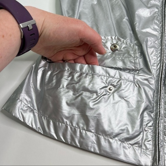 Lauren Active Ralph Lauren Performance Silver Metallic Drawstring Waist Vest - Picture 9 of 17